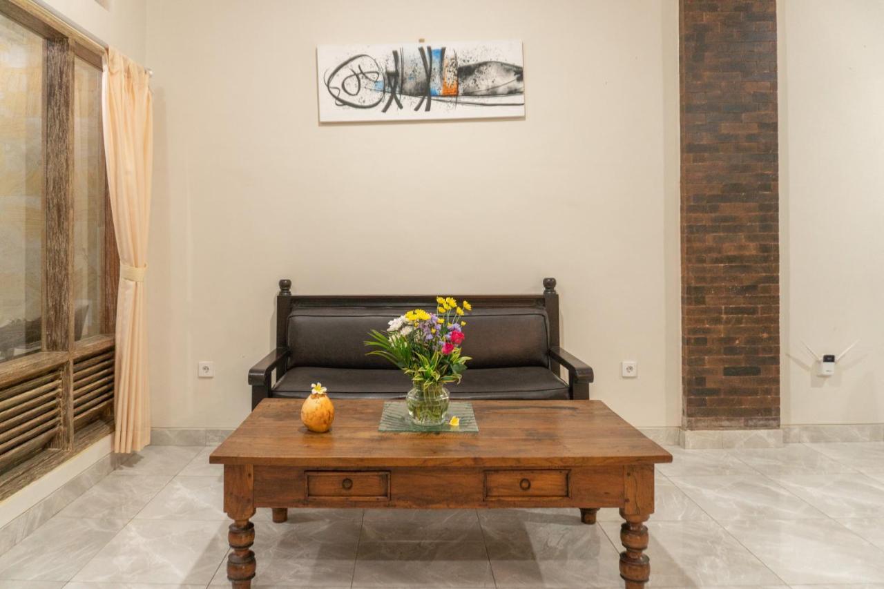 Townhouse, Pool & Kitchen, Ubud, Cucus Mondok Aparthotel Exterior foto
